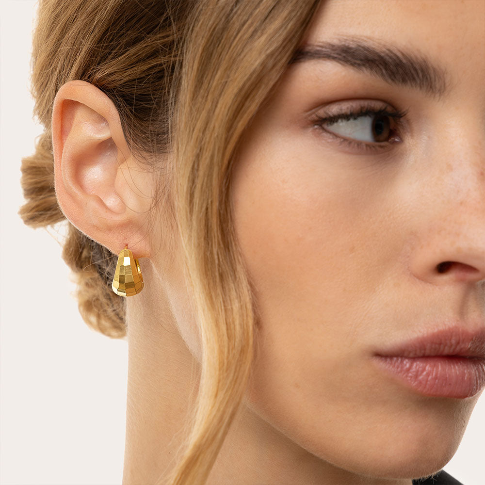 Diamond-Cut Small Hoop Earrings