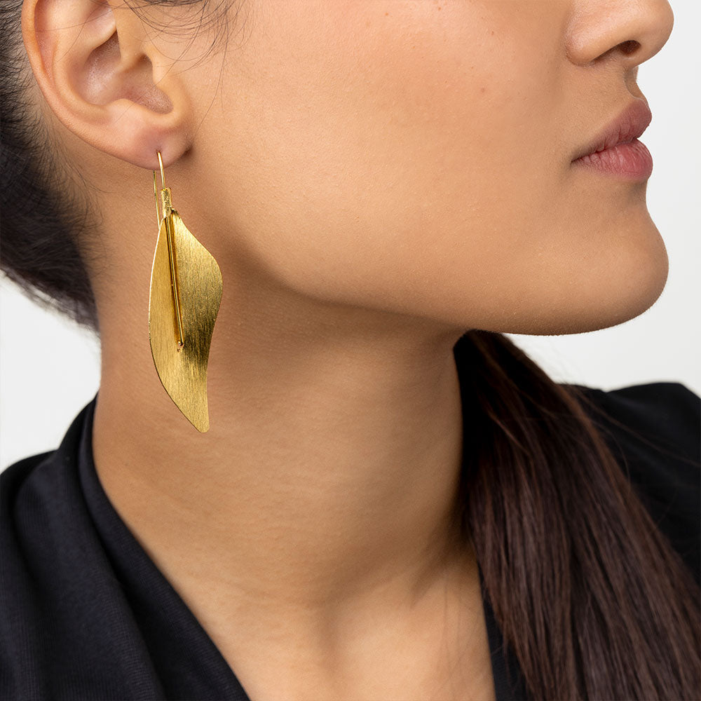 Threader Leaf Plate Earrings